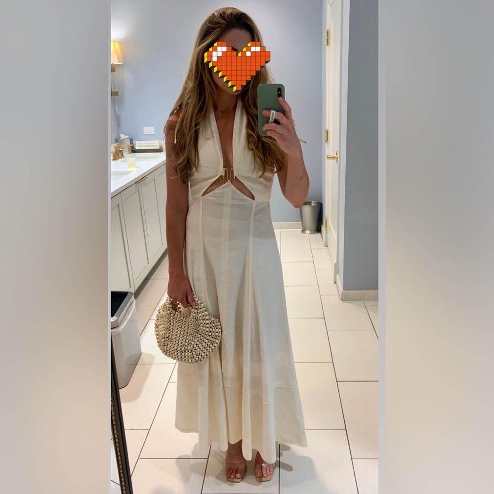 Elegant Cream Halter Cult Gaia Maxi Dress.